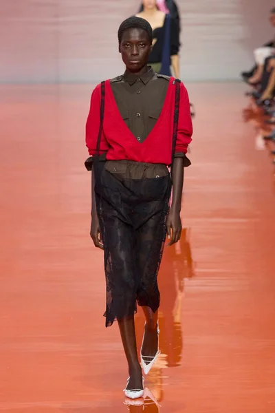 Look 20